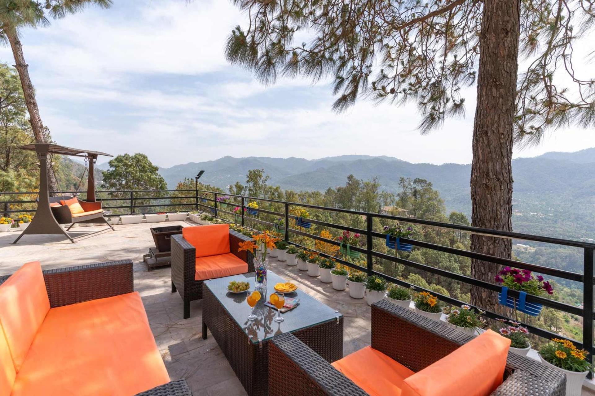 Villa Woodside Meadows By Veo - Part Of Stayvista Kasauli Dış mekan fotoğraf